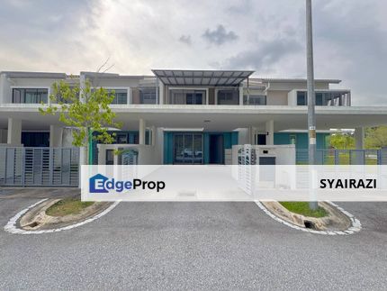 Double Storey Terrace Laman Mawar, Kota Seriemas, Nilai, Negeri Sembilan, Nilai