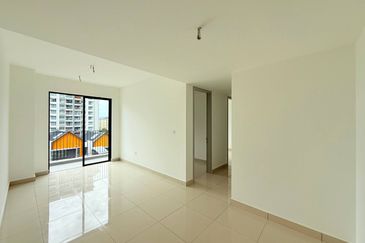 East 57 (Residensi Laman Timur)