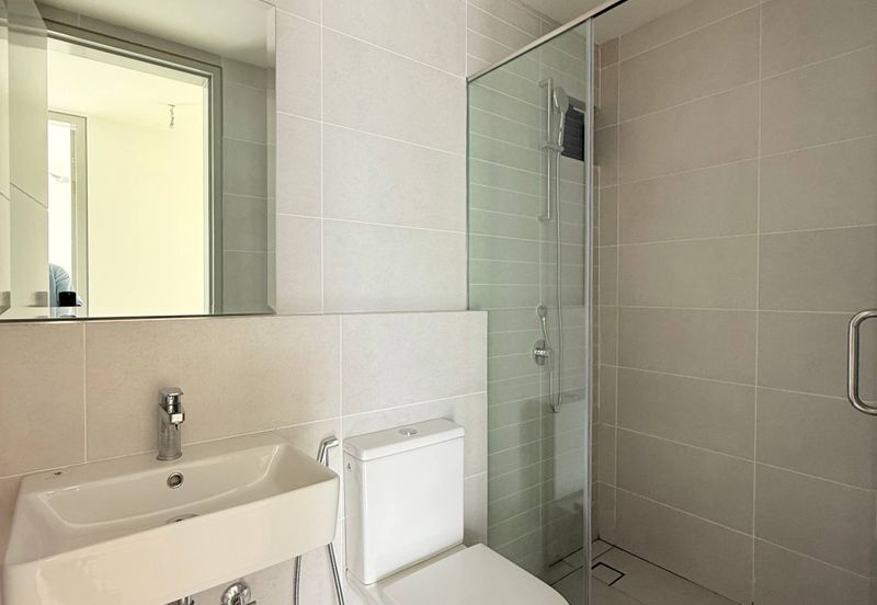 East 57 (Residensi Laman Timur)