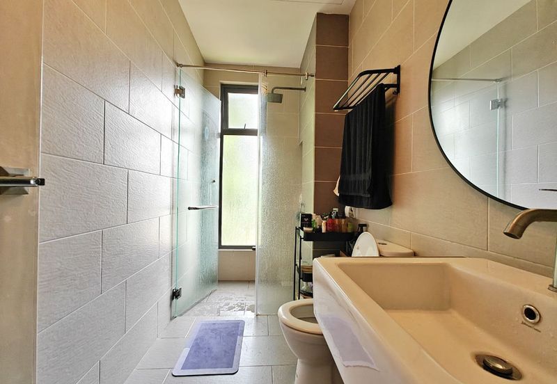 Crescent Park Townvilla