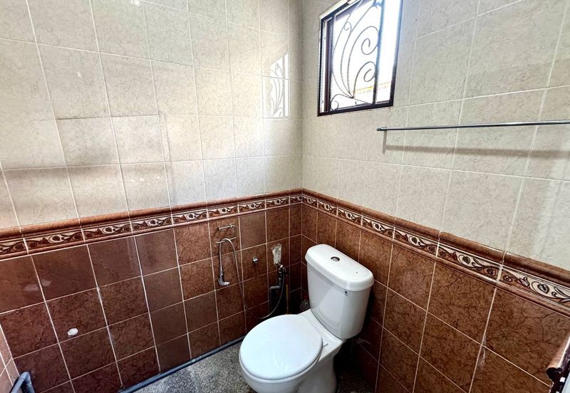 Putra Hill Residency