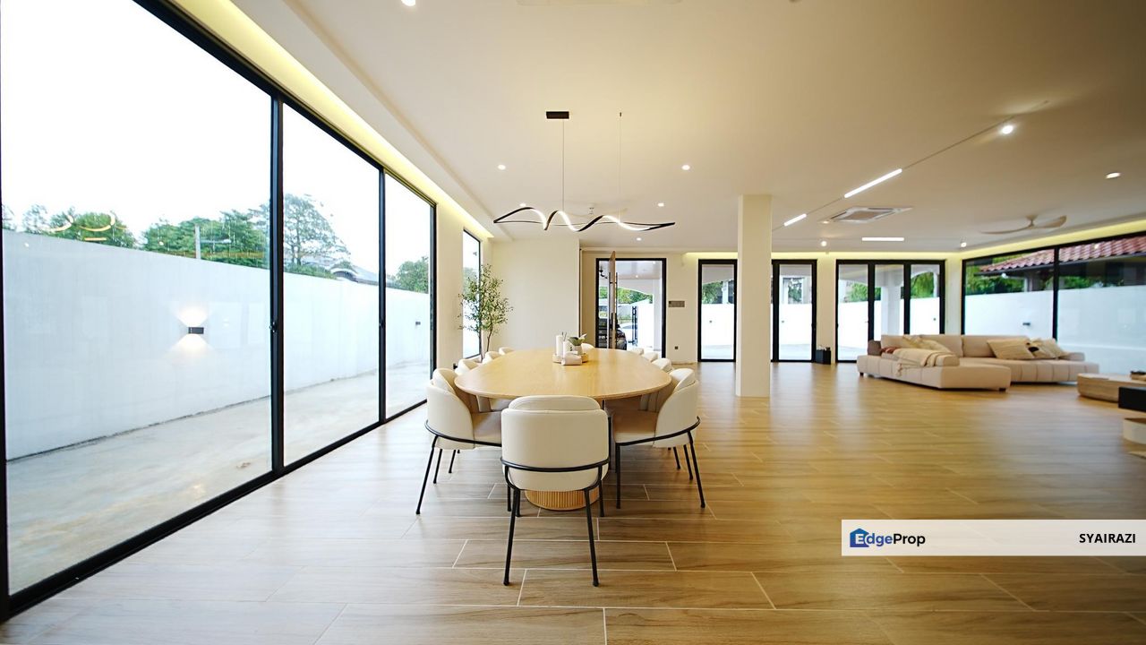 Double Storey Bungalow Bukit Suria Garden Village, Sungai Long, Kajang, Selangor, Kajang