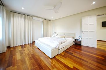 Bukit Suria Garden Village