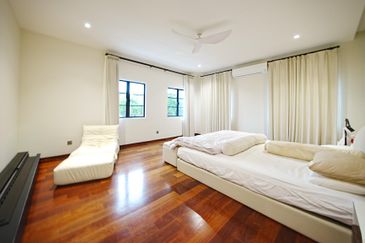 Bukit Suria Garden Village