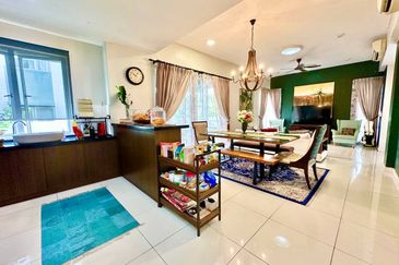 Parkfield Residences, Tropicana Heights