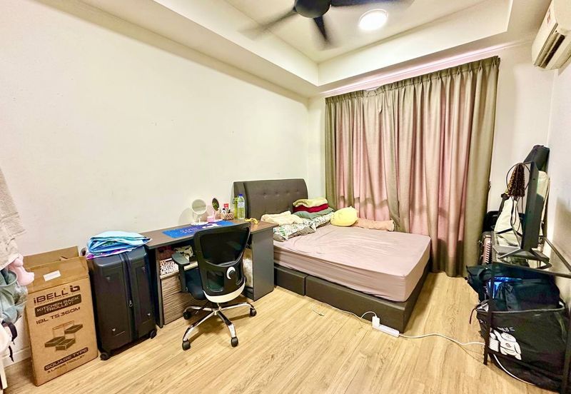 Parkfield Residences, Tropicana Heights