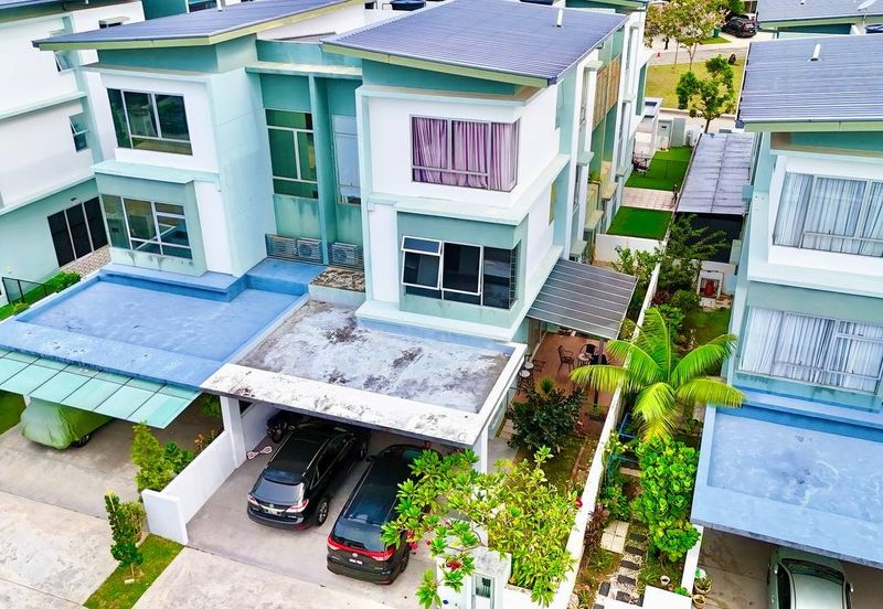 Parkfield Residences, Tropicana Heights