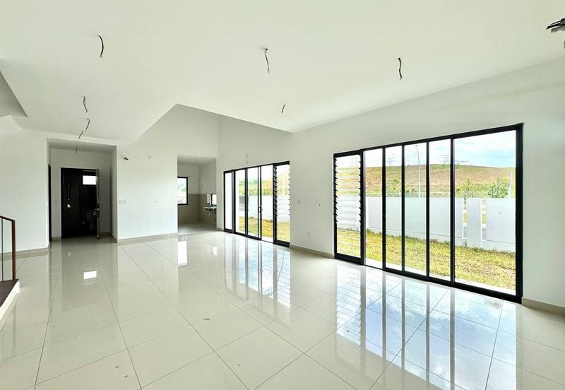 Elmina Green The Eighth @ City of Elmina