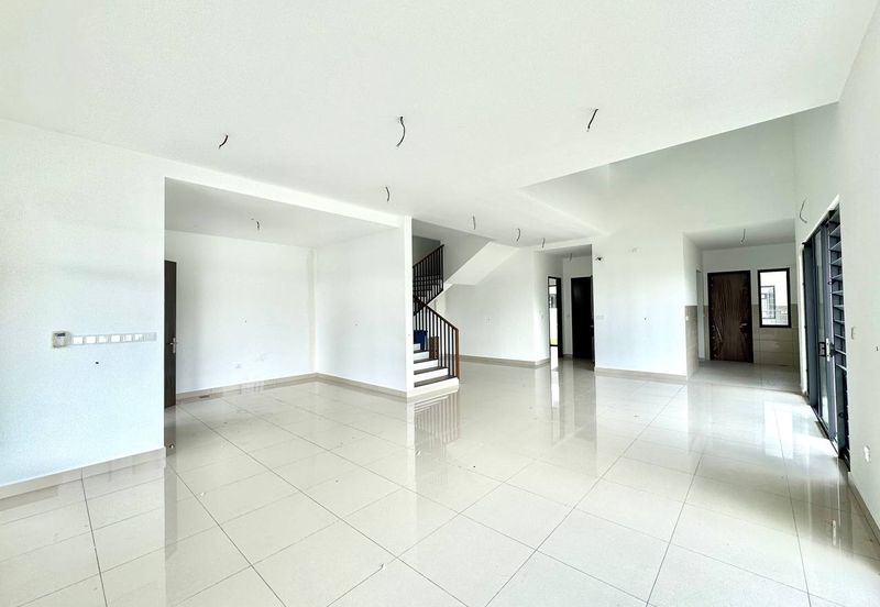 Elmina Green The Eighth @ City of Elmina