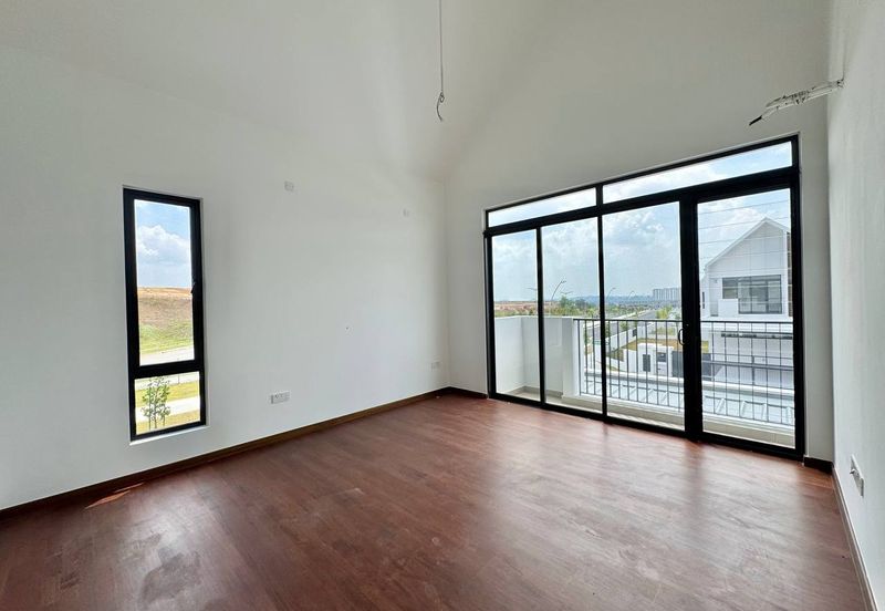 Elmina Green The Eighth @ City of Elmina