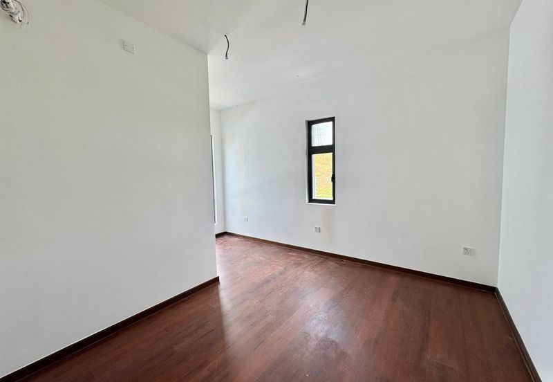 Elmina Green The Eighth @ City of Elmina