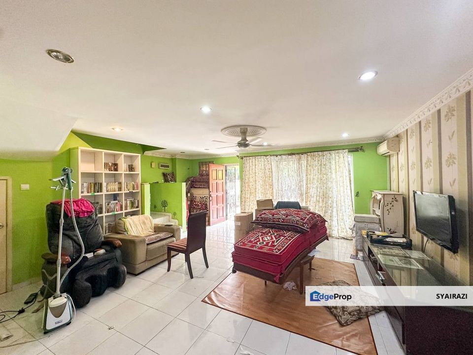 FACING OPEN Double Storey Terrace Taman Prima Saujana, Kajang, Selangor, Kajang