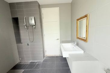 Fairfield Residences, Tropicana Heights