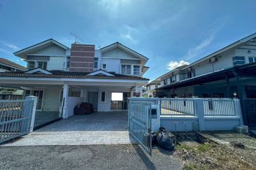 Taman Tasik Semenyih (Lake Residence)