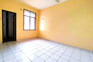 Bandar Tun Hussein Onn