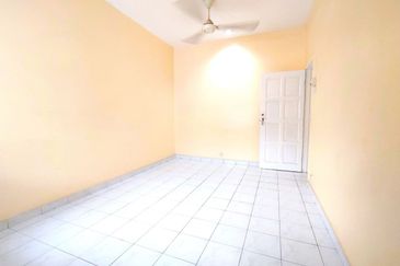 Bandar Tun Hussein Onn