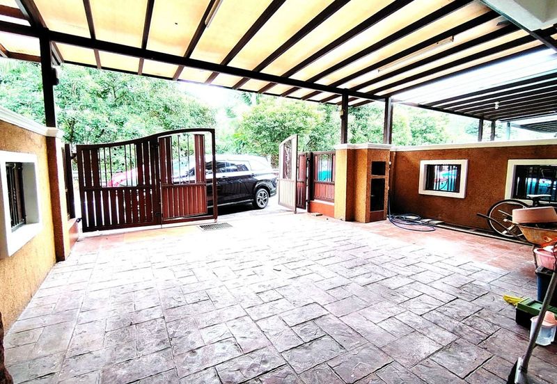 Bandar Tun Hussein Onn