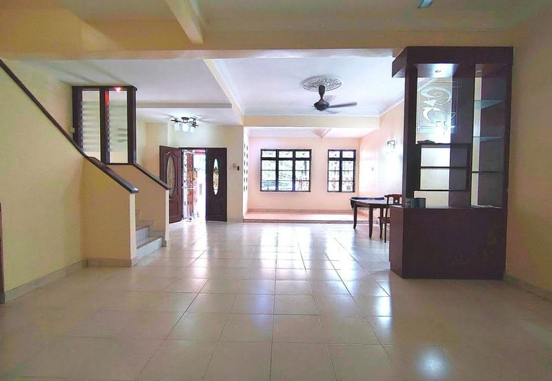 Bandar Tun Hussein Onn