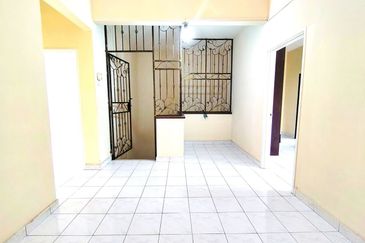 Bandar Tun Hussein Onn