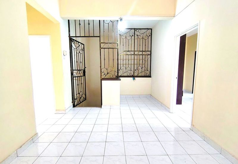 Bandar Tun Hussein Onn