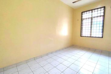 Bandar Tun Hussein Onn