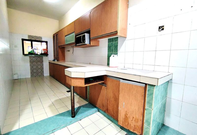 Bandar Tun Hussein Onn