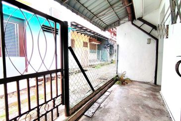 Bandar Tun Hussein Onn