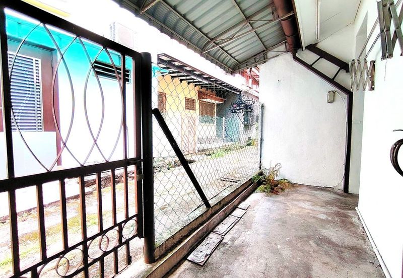 Bandar Tun Hussein Onn