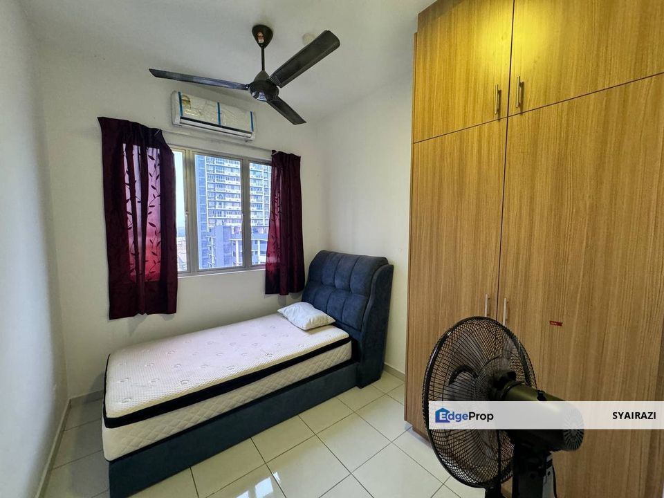 CORNER UNIT Residensi Adelia, Bangi Avenue, Bangi, Selangor, Bangi