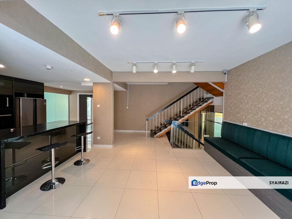 FACING MAIN ROAD 2 Storey Commercial Bungalow Jalan Maarof, Bangsar, Kuala Lumpur, Kuala Lumpur, Bangsar