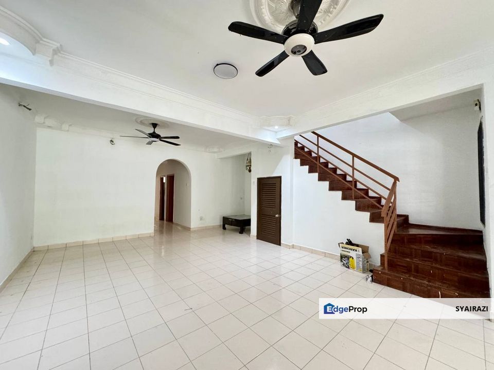 FACING OPEN Double Storey Terrace Taman Tasik Prima, Puchong, Selangor, Puchong