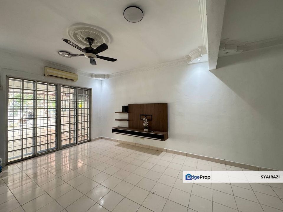 FACING OPEN Double Storey Terrace Taman Tasik Prima, Puchong, Selangor, Puchong