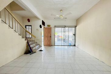 Taman Dahlia, Sepang