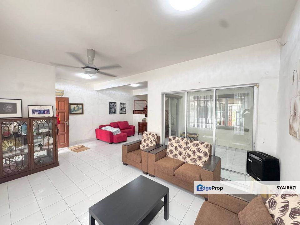 Double Storey Terrace Taman Putra Tropika, Bandar Seri Putra, Bangi, Selangor, Bangi