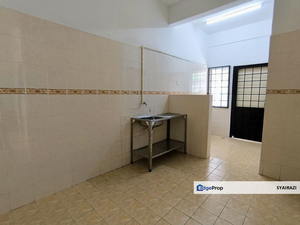 REFURBISHED FACING OPEN Double Storey Terrace Seksyen 3 Bandar Baru Bangi, Selangor, Bangi
