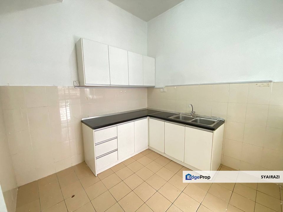 Double Storey Terrace Nadayu 92, Kajang, Selangor, Semenyih