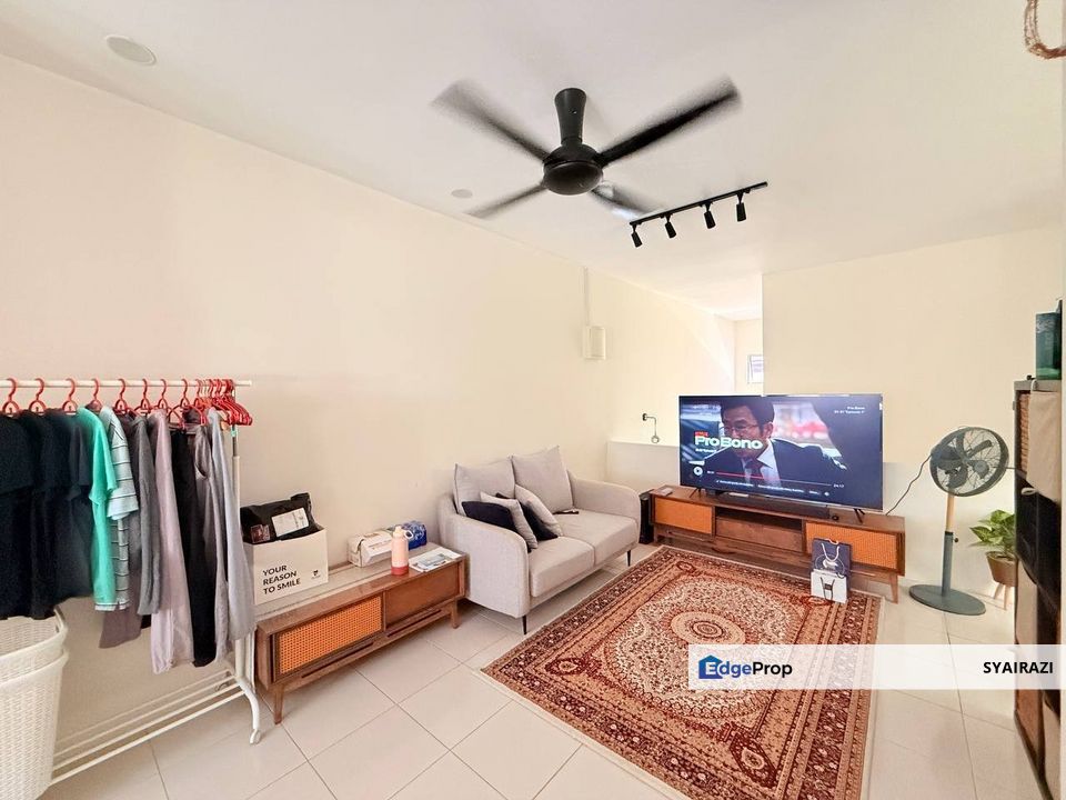 (UPPER UNIT) Kita Bayu Townhouse, Cybersouth, Dengkil, Selangor, Dengkil