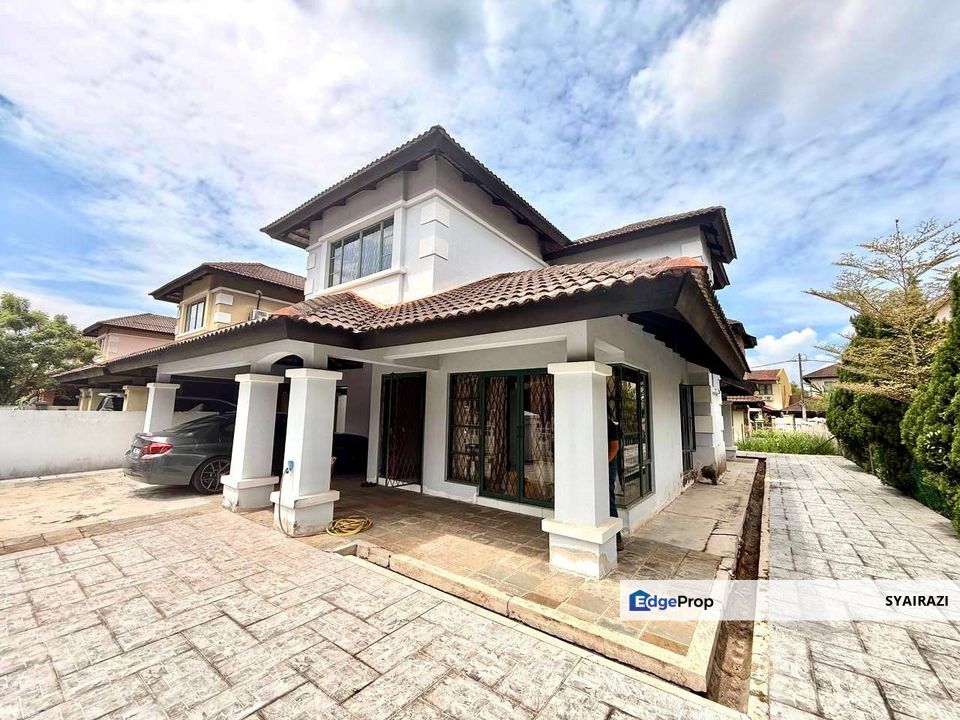 Double Storey Semi-D Bandar Tasik Kesuma, Semenyih, Selangor, Semenyih