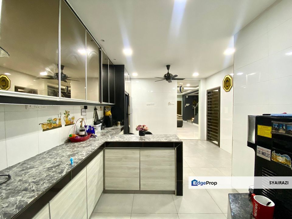 FULLY RENOVATED Double Storey Terrace Lavenna @ TTDI Grove 6, Kajang, Selangor, Kajang