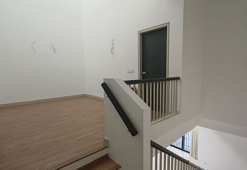 Elmina Green Three @ City of Elmina