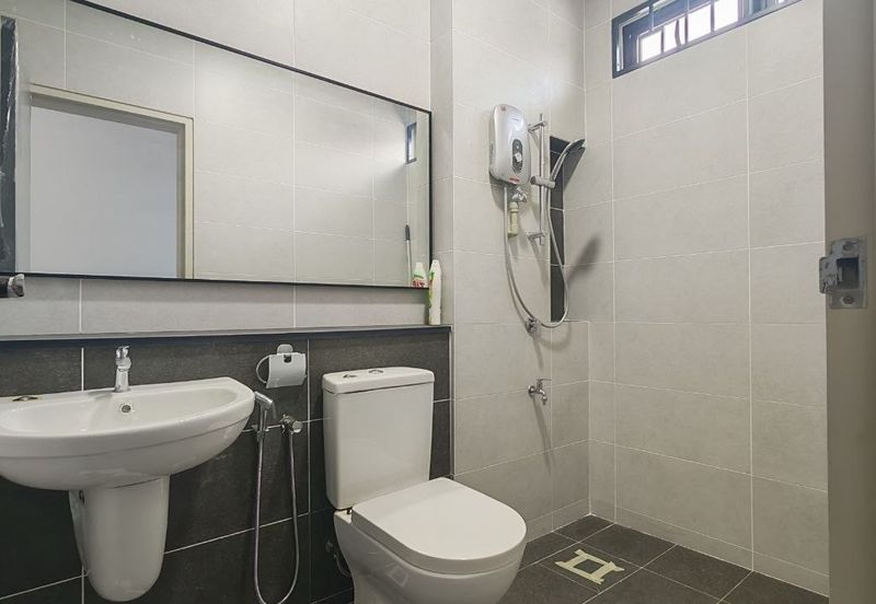 Elmina Green Three @ City of Elmina