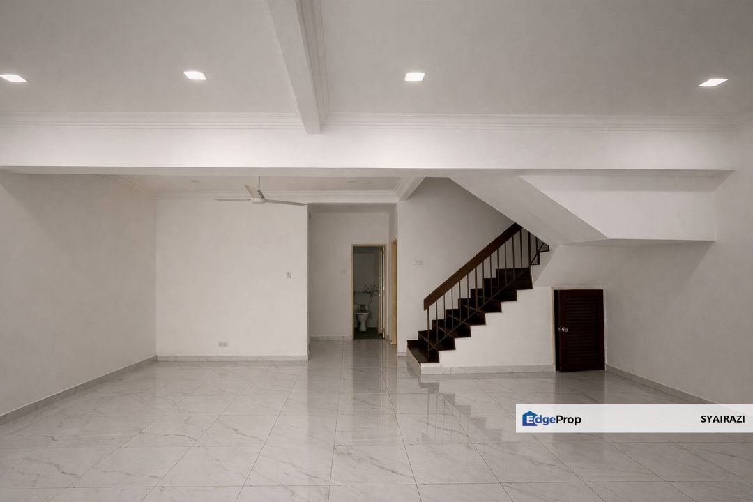 REFURBISHED Double Storey Semi Detached House Taman Cuepacs, Batu 9, Cheras, Selangor, Batu 9th Cheras