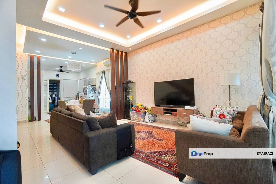 END LOT Double Storey Terrace Sierra Ukay, Ampang, Selangor, Ampang