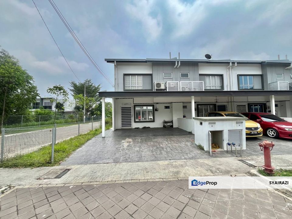 END LOT Double Storey Terrace KITA Bayu, Cybersouth, Selangor, Dengkil