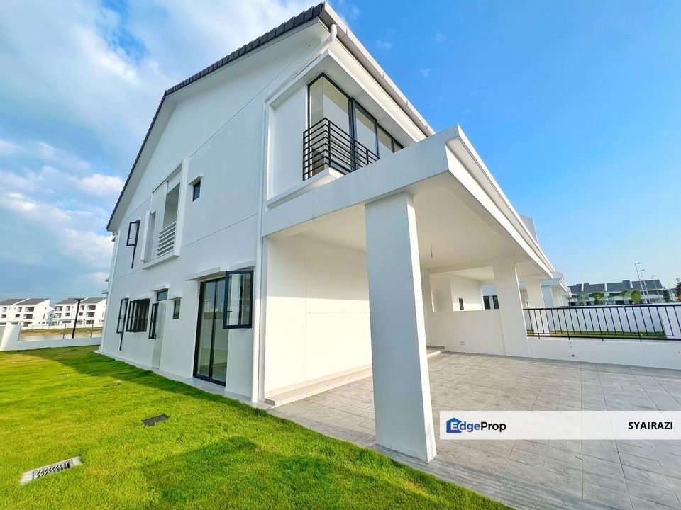 (FACING LAKE) Double Storey Semi-D Sejati Lakeside, Cyberjaya, Selangor, Cyberjaya