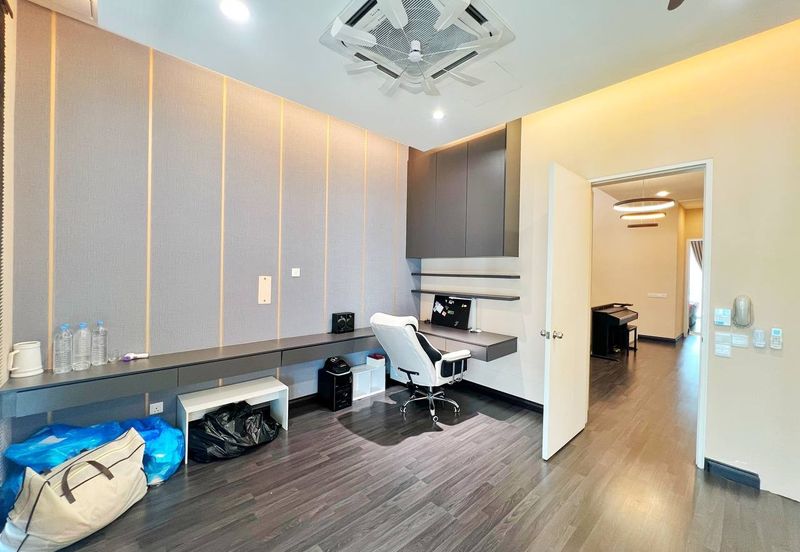 Mellowood @ Eco Majestic