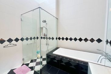 Mellowood @ Eco Majestic