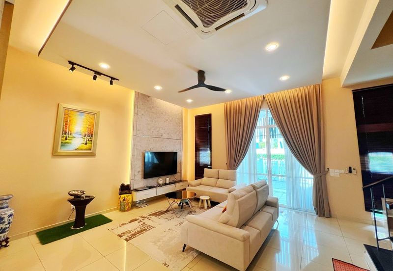 Mellowood @ Eco Majestic