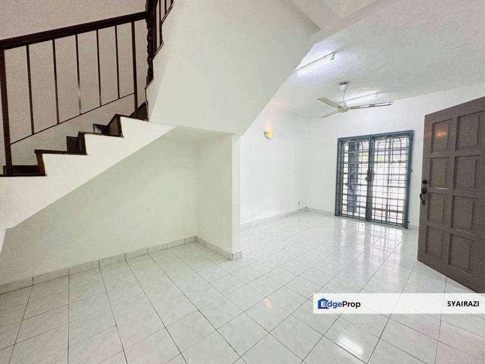Double Storey Terrace Seksyen 7, Bandar Baru Bangi, Selangor, Bangi