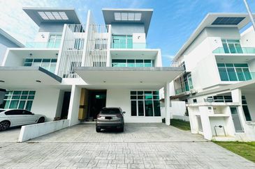 Clover Garden Residences